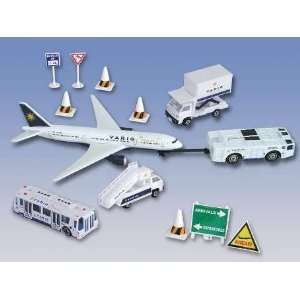  Varig 13PC Airport Play Set Duty Free: Toys & Games