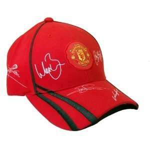   United Premier League Soccer Hat Cap   Red Printed Signatures Sports