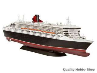 Revell 1/700 Ocean Liner Queen Mary 2 model kit#5227  