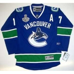 Ryan Kesler Vancouver Canucks Stanley Cup Jersey 11   Large