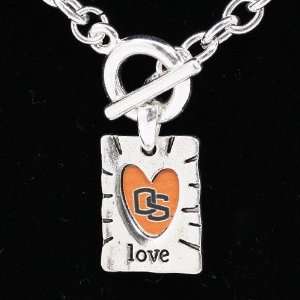  Oregon State Beavers Team Color Love Necklace: Sports 