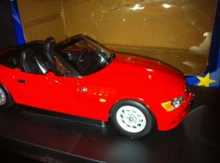 BMW Z3 RED ROADSTER MADE BY THE BEST UT 1/18 DIE CAST  