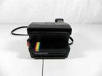 Here is a nice Polaroid 600 OneStep 600 Land Camera. Its in good 