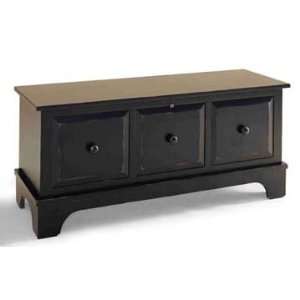  Hannah I Cedar Chest: Furniture & Decor