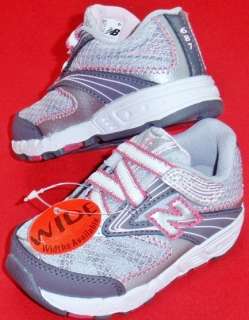   Toddlers NEW BALANCE 687 Gray/Pink Velcro Athletic Shoes sz 10 WIDE