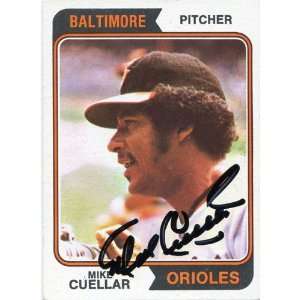  Mike Cuellar Autographed/Signed 1966 Topps Card: Sports 