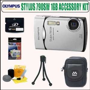  Olympus Stylus 790SW 7.1MP Waterproof Digital Camera 