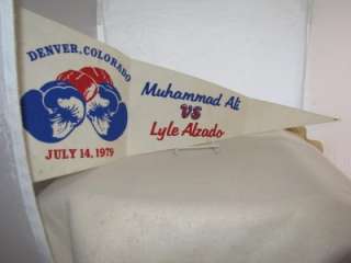 Rare 1979 Muhammad Ali vs Lyle Alzado BOXING PENNANT HOLIDAY GIFT 