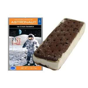  Astronaut Ice Cream Sandwich: Kitchen & Dining