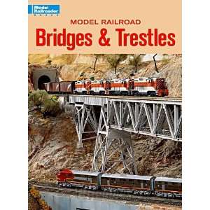  Kalmbach Model Railroad Bridges and Trestles: Toys & Games