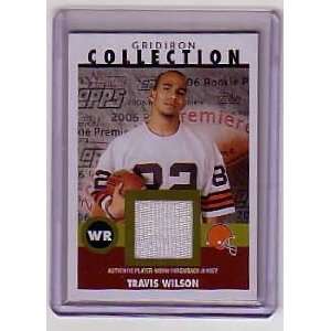   COLLECTION PLAYER WORN JERSEY CARD TRAVIS WILSON RC: Everything Else