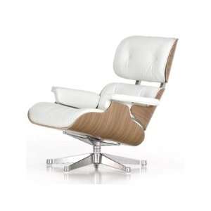  Charles Eames Lounge Chair