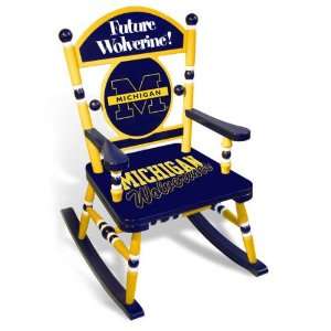 Michigan Wolverines Rocking Chair:  Sports & Outdoors