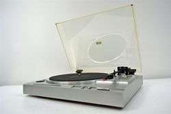 Hitachi Stereo Record Player Turntable  