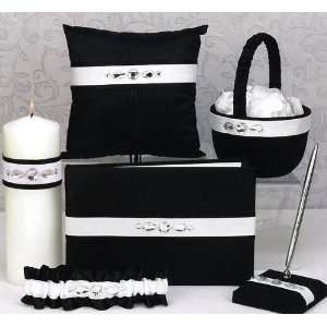  Glitzy and Glamour Black and White Wedding Accessory 