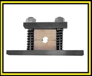 Wheeler Gunsmiths Barrel Vise with 3 Oak Bushings for Rifle or 