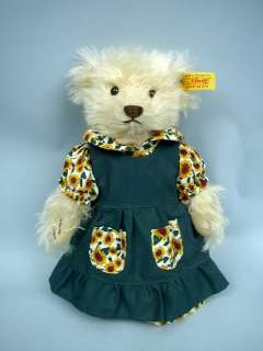 Steiff Classic Girl Bear #028618   2001  
