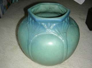 Van Briggle Vase   Beautiful and Different  