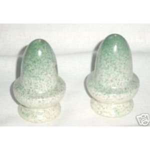   White with Green Speckles Pair Salt & Pepper Shakers: Everything Else