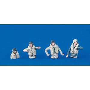  Marine Tank or Amtrac Crew 4 Half Figures 1 35 Verlinden 