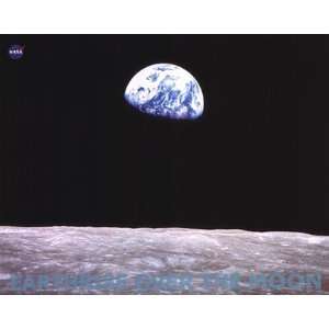  Earthrise Over the Moon by Unknown 20x16: Home & Kitchen