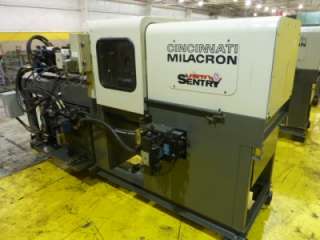 1996 33 Ton Cincinnati Milacron Injection Molding Machine VS33 1.29 