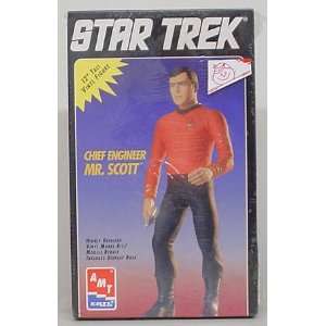  Star Trek TOS Chiel Engineer Mr. Scott Model Kit Toys 
