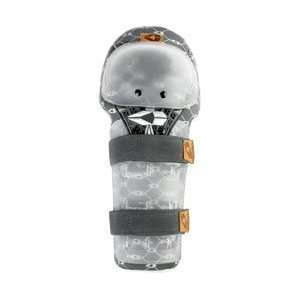  EVS Youth Option Knee Guards   One size fits most/Bling 