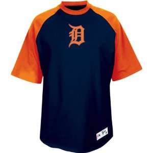    Detroit Tigers Navy Career Slam Raglan Shirt: Sports & Outdoors