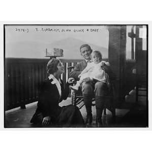  Photo E. Zimbalist, Alma Gluck and Baby 1900