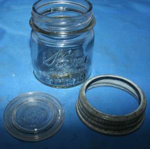 Kerr Self Sealing 1/2 pint canning zinc glass insert  