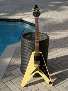 1983 Gibson FLYING V Heritage Korina Reissue  