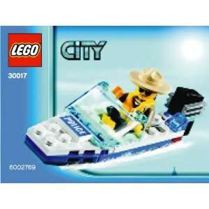  LEGO City Mini Figure Set #30017 Police Boat Bagged: Toys 