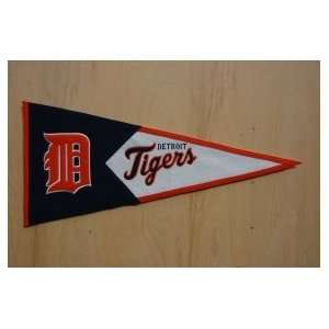 Detroit Tigers Vintage Classic Pennant:  Sports & Outdoors