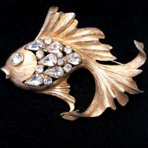 Fish Pin Vintage Rhinestones Napier Brooch Goldfish Figural  