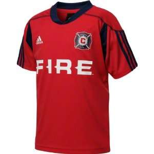  Chicago Fire Youth adidas Home Call Up Jersey: Sports 