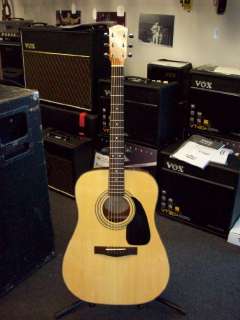 Squierby Fender SD 8 Guitar Acoustic