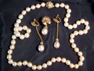 MIRIAM HASKELL BAROGUE PEARL NECKLACE EARRINGS SET  