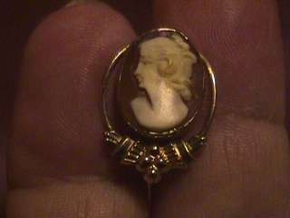 Van Dell cameo earrings goldfilled vintage  