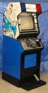 CHASE HQ BY TAITO COIN OPERATED UPRIGHT ARCADE VIDEO COP CHASE GAME 