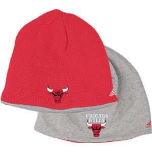  Chicago Bulls Reversible Knit Hat: Sports & Outdoors