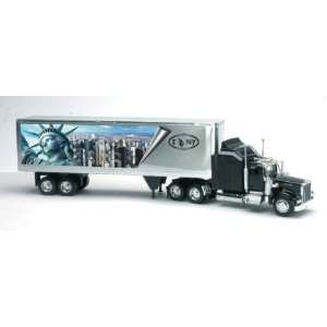  KENWORTH W900 40 CONTAINER Truck New Ray Toys & Games