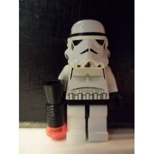  LEGO Star Wars Storm Trooper w/ blaster gun  SOLD LOOSE 