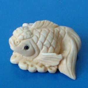 Mammoth Ivory Japanese Ojime Bead Netsuke Baby Fish~*~