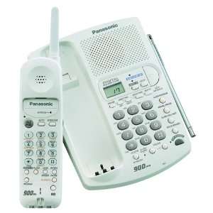  Panasonic KXTC1741 900 MHz Cordless Phone with Caller ID 