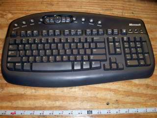 Microsoft WUR0445 Wireless Multimedia Keyboard 1.1 1044  