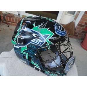 Roberto Luongo Signed F/s Vancouver Canucks Goalie Mask   Autographed 
